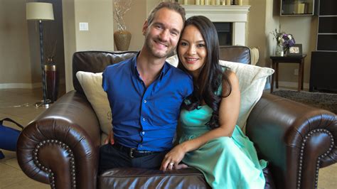 'Born without Limbs' star Nick Vujicic lives with courage - TODAY.com