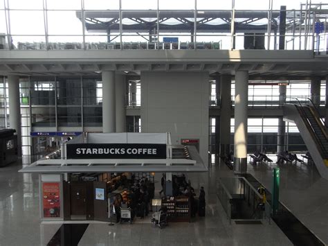 File:HK Airport Terminal 1 Starbucks Coffee shop.jpg - Wikimedia Commons