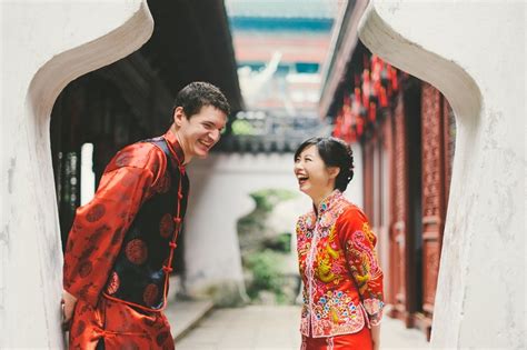 Shanghai Qipao Pre Wedding Photos - Yu Garden & the Bund | SPOTTED