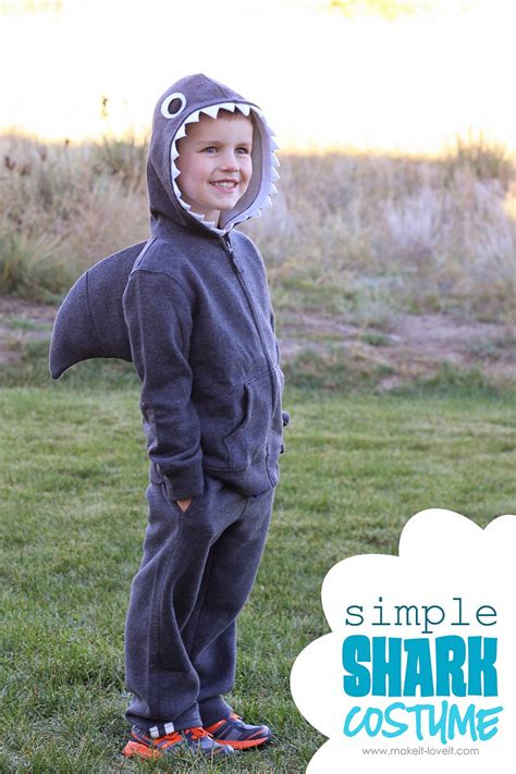 Halloween Costume Ideas: Simple Shark (with Dorsal Fin) | Make It & Love It