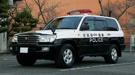 Japanese Police Use This Specially Equipped Toyota Land Cruiser