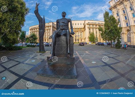 Statue of Iuliu Maniu in the Revolution Square, Bucharest, Roman Editorial Photo - Image of ...