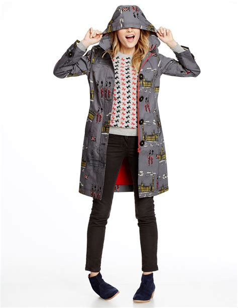 Rainy Day Mac WE452 Coats at Boden | Rain jacket women, Coats for women ...