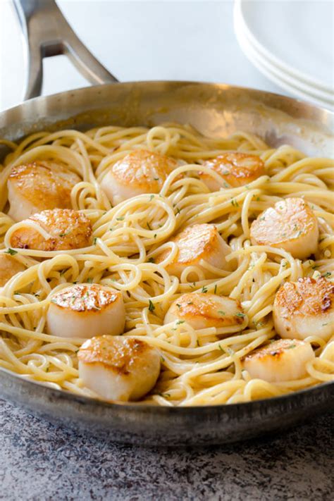 Creamy White Wine Scallops Pasta - Busy Cooks