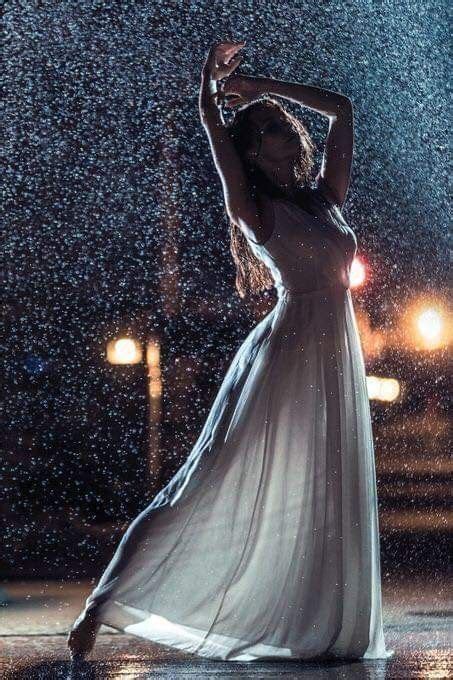 Pin by Anjali Singh on Barish in 2020 | Rain photography, Dancing in ...