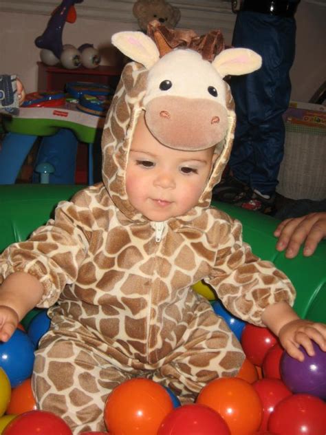 Giraffe Costumes (for Men, Women, Kids) | PartiesCostume.com