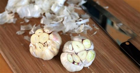 How To Cut A Garlic Head - Recipes.net