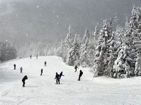 19 Things to Do in Vermont in Winter: Hot Cocoa, Ice Skating, Skiing ...