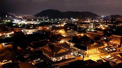 Great Night View Spots of the Jeonju Hanok Village