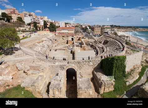 Ruins of the roman amphitheatre of Tarragona, Spain Stock Photo: 67125976 - Alamy