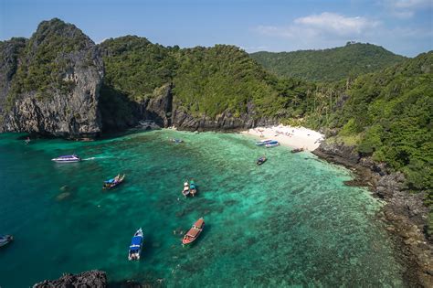 10 Best Things to Do for Couples in Phi Phi - What to Do on a Romantic Trip to Phi Phi? - Go Guides