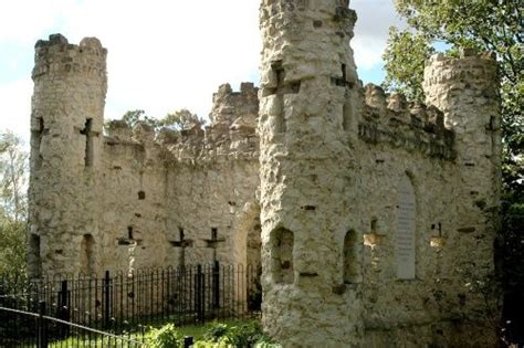 Reigate Castle Grounds. Reigate, Surrey, UK | Castle, British castles ...