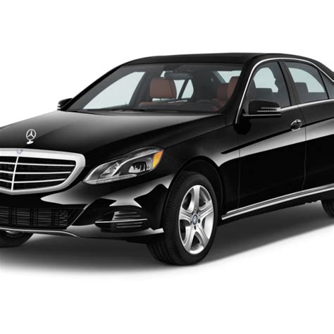 Mercedes Benz E Class Sedan - Reykjavik Private Tours & Transfers