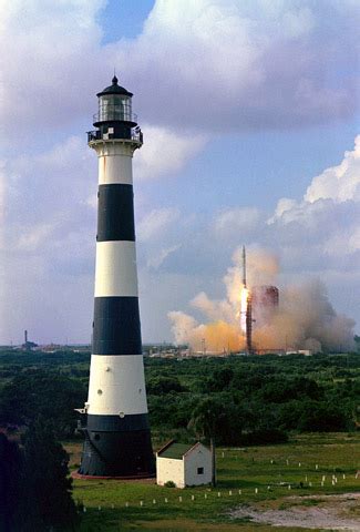 Cape Canaveral Lighthouse – New Year and New Friends – Pathways of the ...