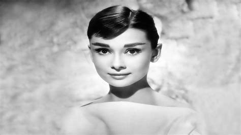 Download Celebrity Audrey Hepburn HD Wallpaper
