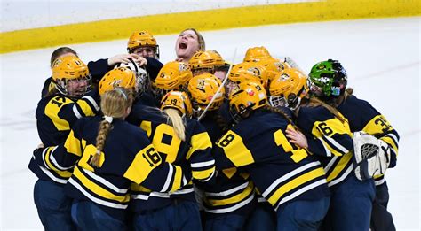 Class A girls hockey: Breck bests Warroad again for second straight state title – Twin Cities