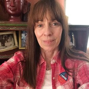 Mackenzie Phillips - Biography, Height & Life Story | Super Stars Bio