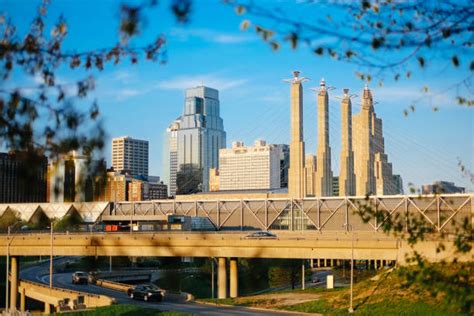 Kansas City Skyline Sunset Stock Photos, Pictures & Royalty-Free Images ...