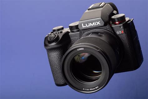 Panasonic Lumix DC-S5 II / DC-S5 IIX initial review: Digital ...