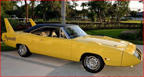 1970 Plymouth Road Runner Superbird