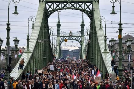 500 Hungarian uprising of 1956 Stock Pictures, Editorial Images and ...