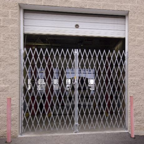 Warehouse Security Gates - RACK MAN!