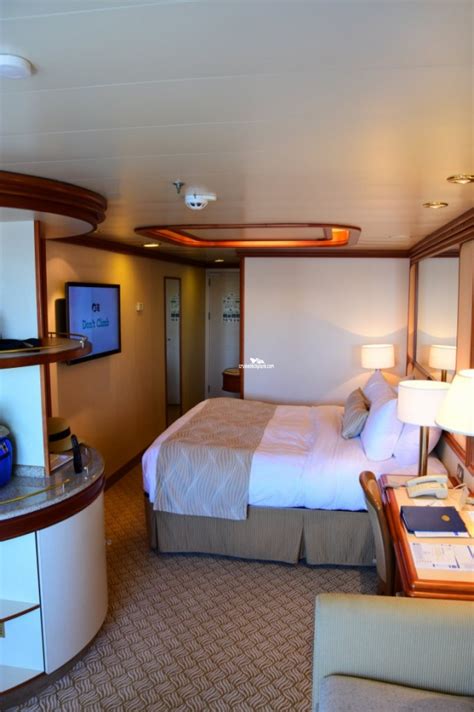 Island Princess Stateroom D404