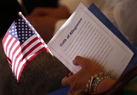 Oath Of Allegiance Changed: Pledge To Military Service No Longer ...