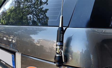 2024’s 6 Best CB Antennas for Pickup Trucks, SUVs & 4x4s