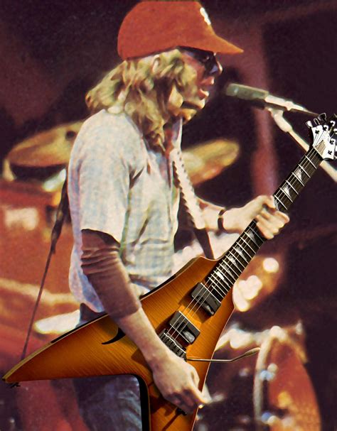 Andy Powell playing Case JV in 1973? No, photoshop! | Guitarist, Music ...