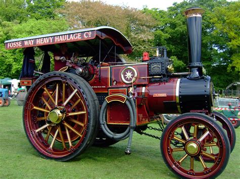 Steam traction engine | Traction engine, Steam engine, Steam