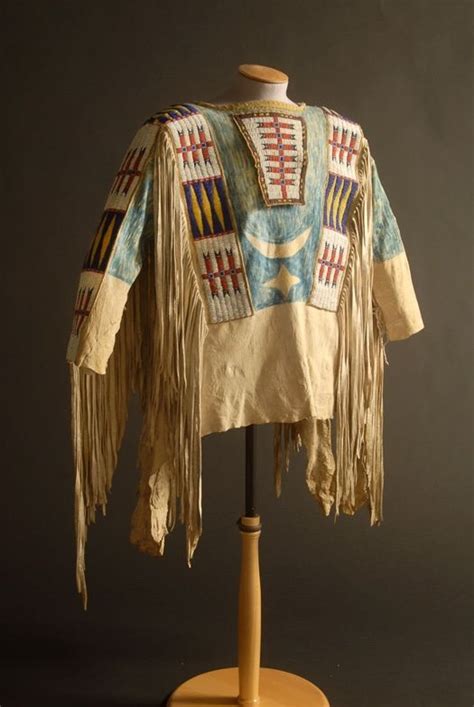 NORTEAMERICA INDIOS LAKOTA CAMISA EN PIEL Y LANA 1880 | Native american clothing, Native ...