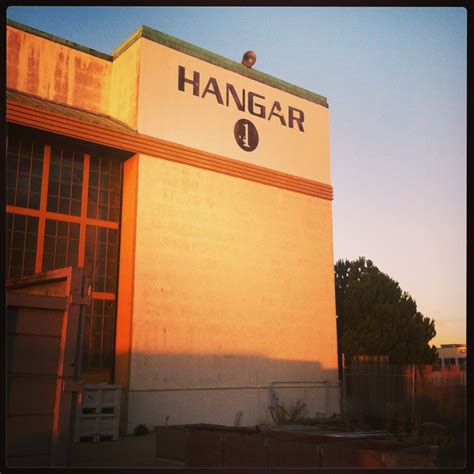 Hangar One, Alameda by Leslie Hernandez. Follow me on instagram @ cupcakeshernandez | Victoria ...