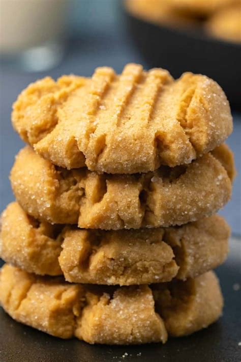 Best Ever Peanut Butter Cookies - Gimme That Flavor