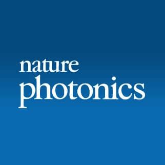 Nature Photonics 9, 674–678