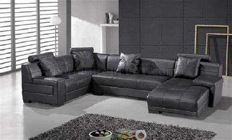 Black Leather Modern Sectional Sofa w/Adjustable Headrest