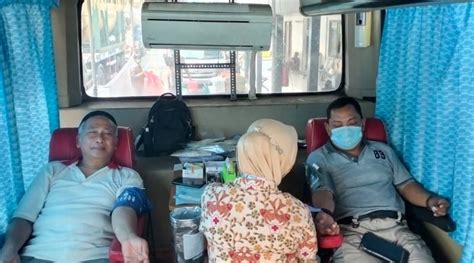 PT Smelting Kembali Gelar Donor Darah Bagi Karyawan dan Masyarakat - Jatimpedia