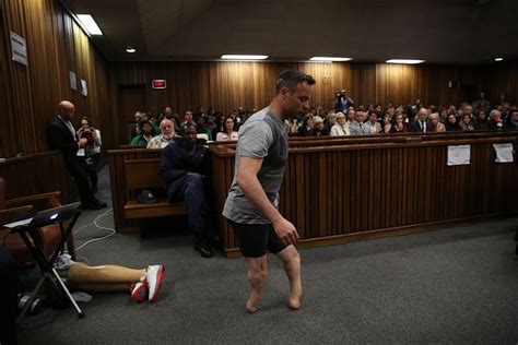 Oscar Pistorius sale de la cárcel con libertad condicional enero 2024