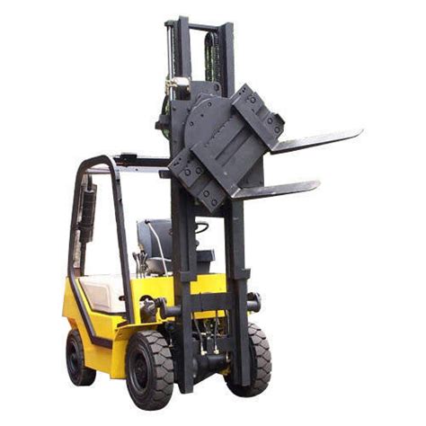 Forklift Truck Rental Service at 60000.00 INR in Vadodara | Shree Ambica Enterprise