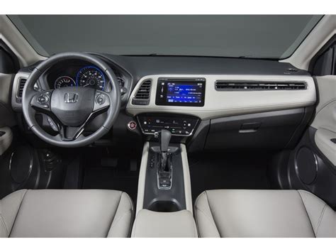 2018 Honda HR-V: 103 Interior Photos | U.S. News