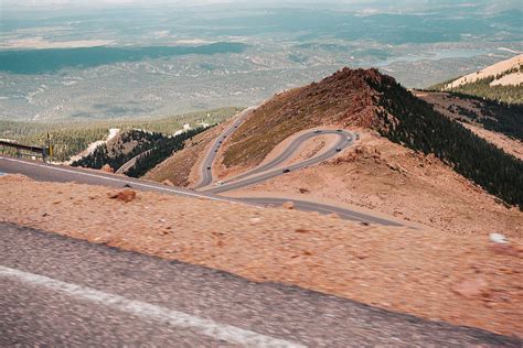 View of the Colorado's Curvy Pikes Peak Road Free Stock Photo | picjumbo