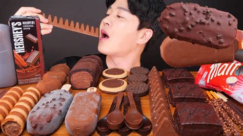 ASMR CHOCOLATE🍫 DESSERTS 초콜릿 디저트 먹방 EDIBLE SPOON, MALTEASERS, SNACKS, COOKIE EATING SOUDNS ...