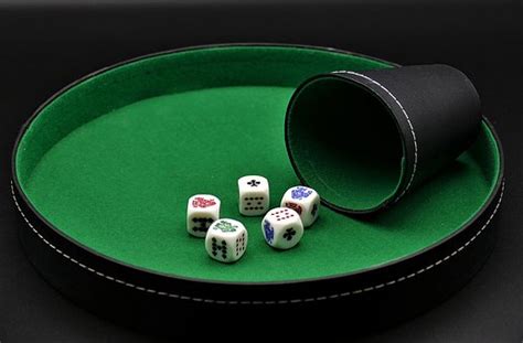 Poker Dice Gambling - Free photo on Pixabay