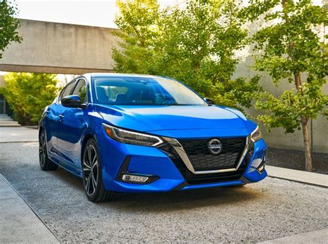 2020 Nissan Sentra Review, Pricing, and Specs