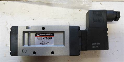 SMC VF5120 21 - 26 VDC Single Solenoid Pneumatic Valve New