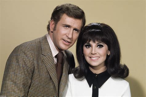 Marlo Thomas & Ted Bessell - Sitcoms Online Photo Galleries