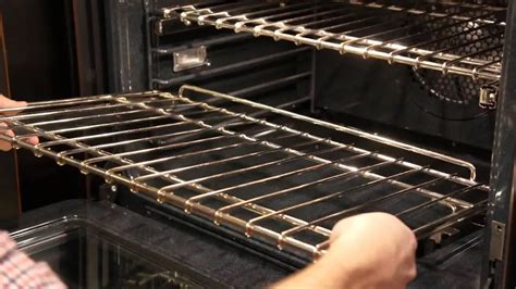 How To Use Oven Racks? - Cully's Kitchen