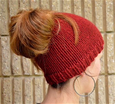 Knit Hat With Ponytail Hole