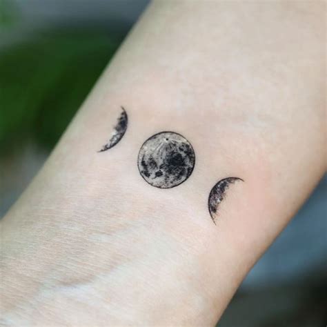 The Crescent Moon Tattoo Meaning With 50+ Amazing Images For Inspiration