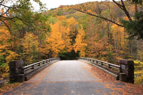 mohawk trail Archives - New England Today